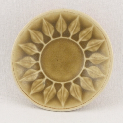 Kronjyden/クロニーデン Quistgaard/クイストゴーデザインの小皿(7.5cm) Relief/レリーフ